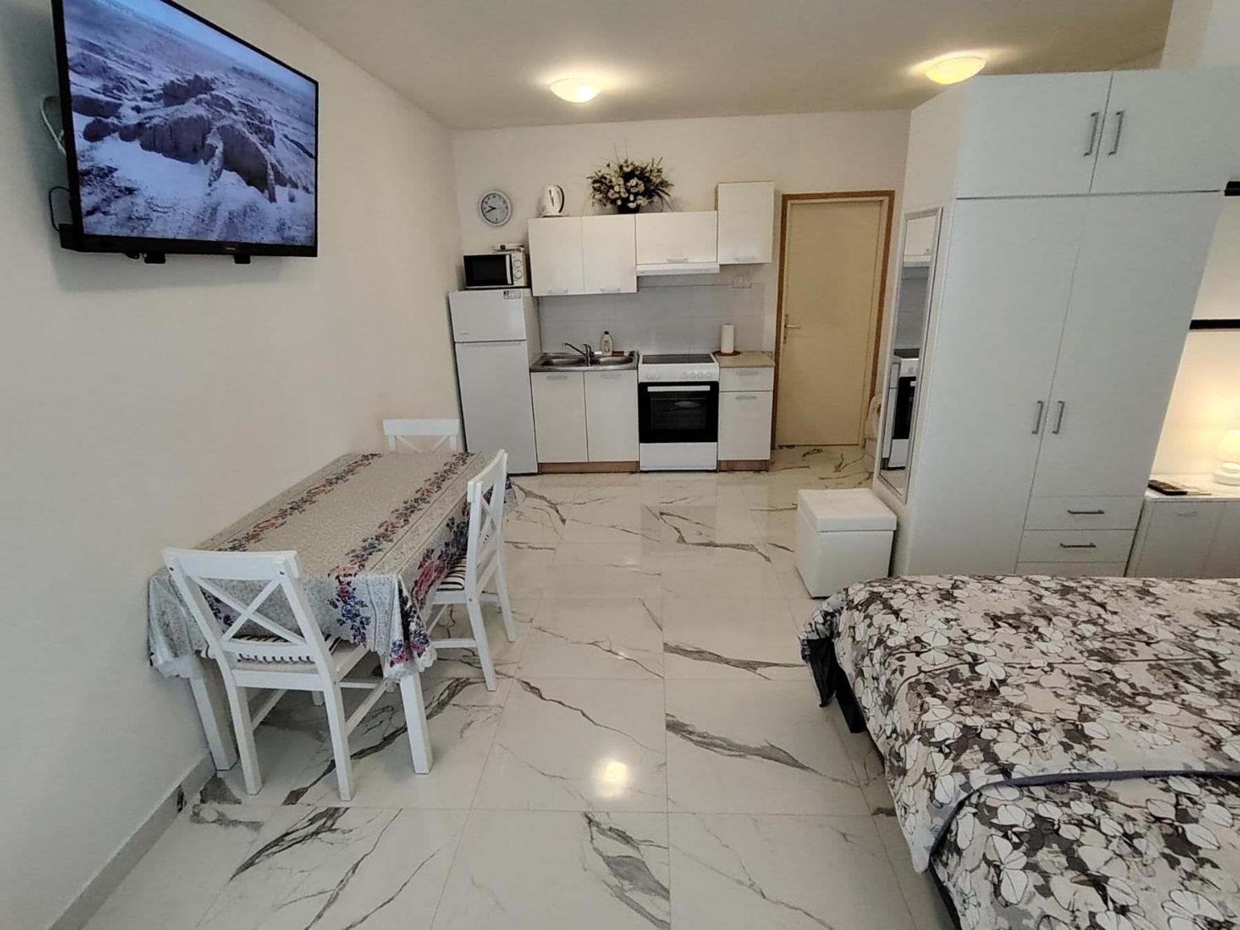 Studio-Apartman Ella Poreč Exteriör bild