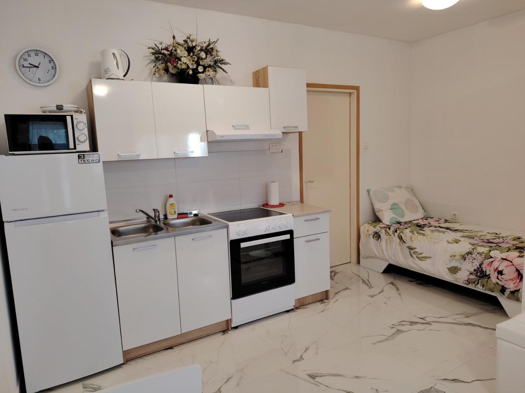Studio-Apartman Ella Poreč Exteriör bild